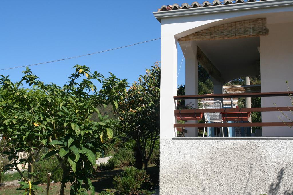 B&B A Casa Di Picci Santa Domenica Talao Exterior foto